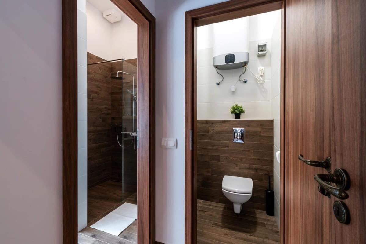 Comfy New Apartment At Castle Budapešť Exteriér fotografie