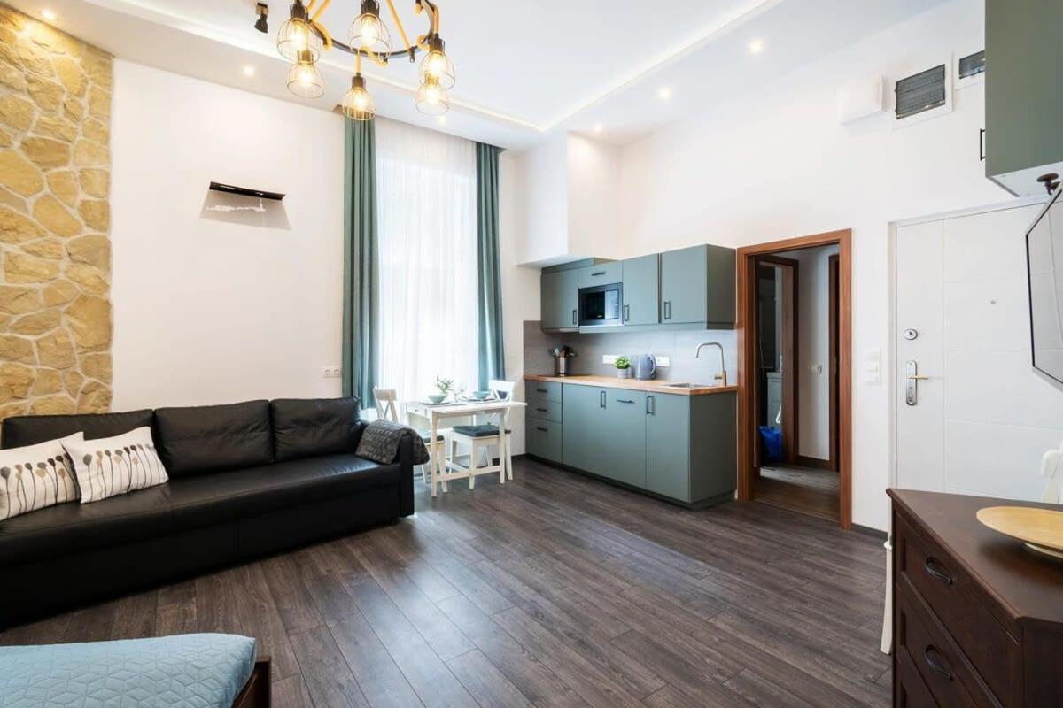 Comfy New Apartment At Castle Budapešť Exteriér fotografie